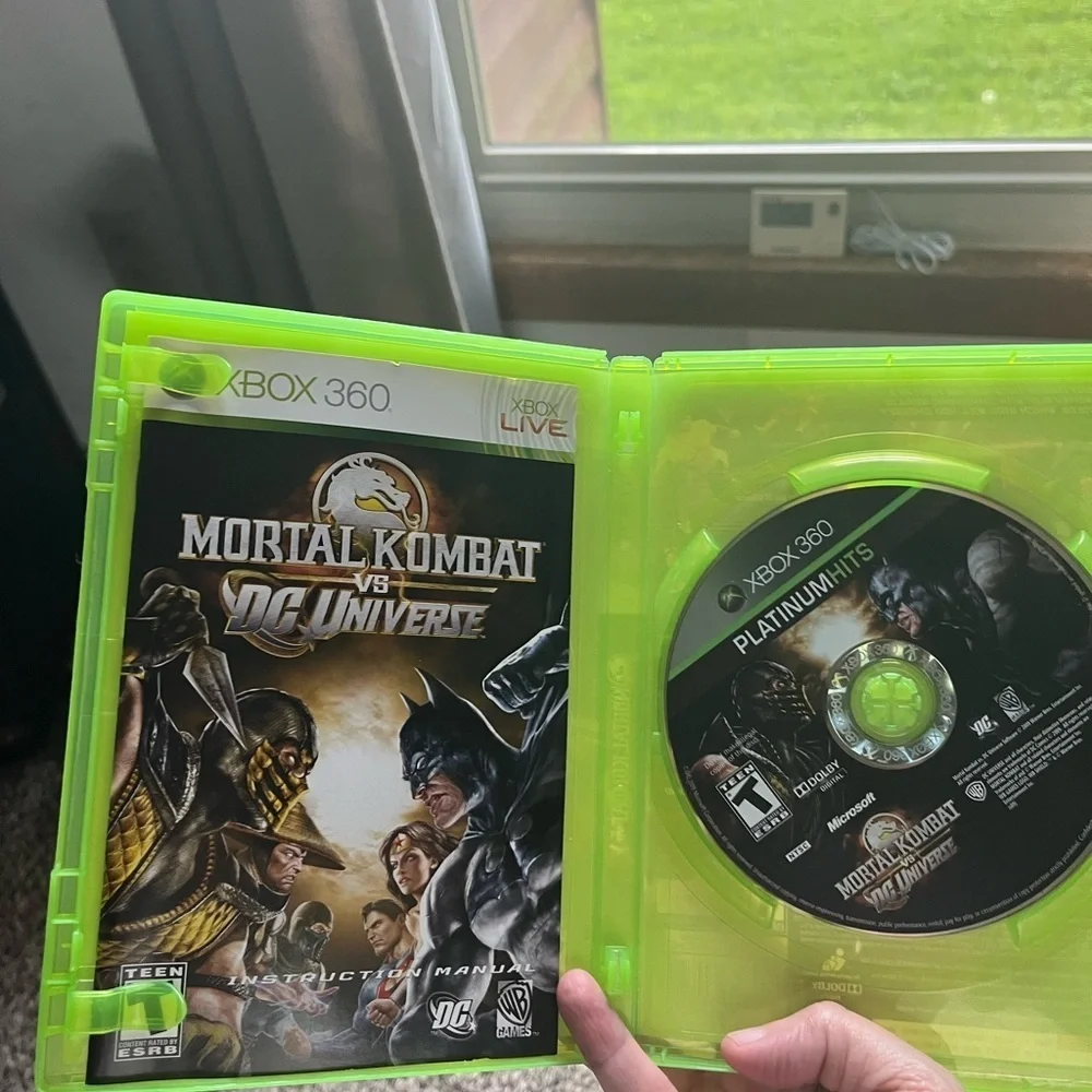Mortal Kombat vs. DC Universe 360 Game - Green Case